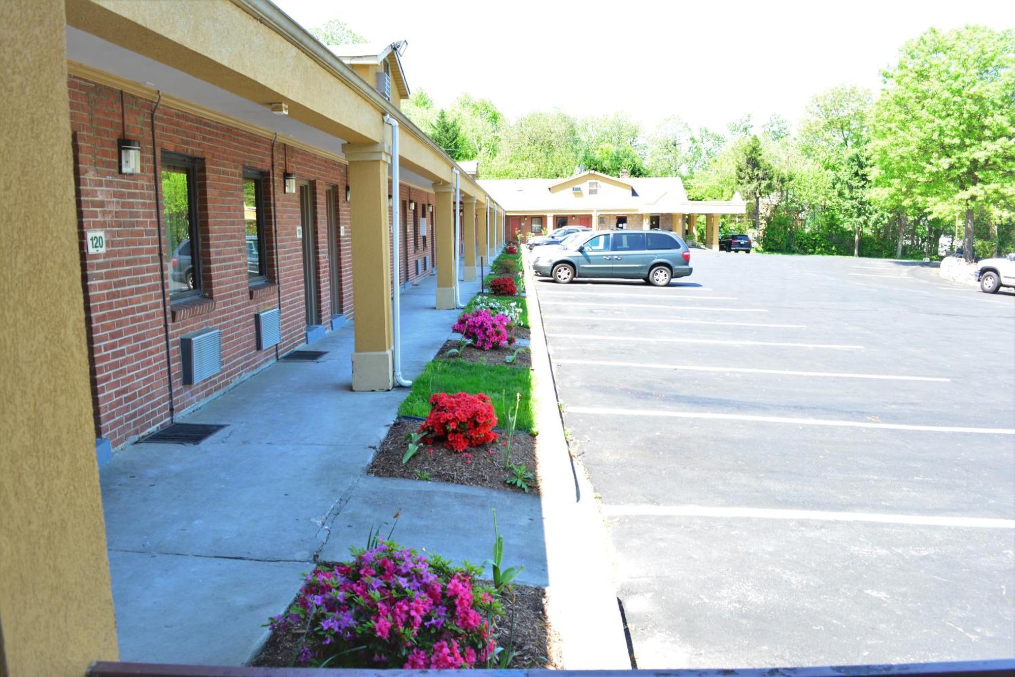 Budget Inn Falls Church Zewnętrze zdjęcie