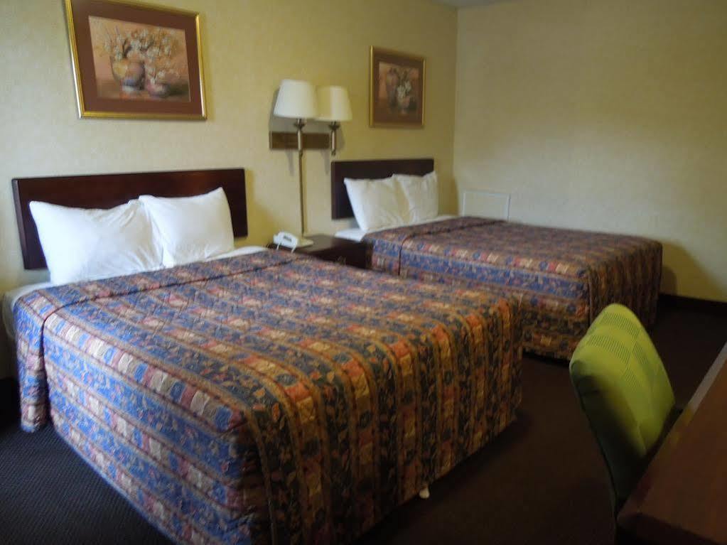 Budget Inn Falls Church Zewnętrze zdjęcie