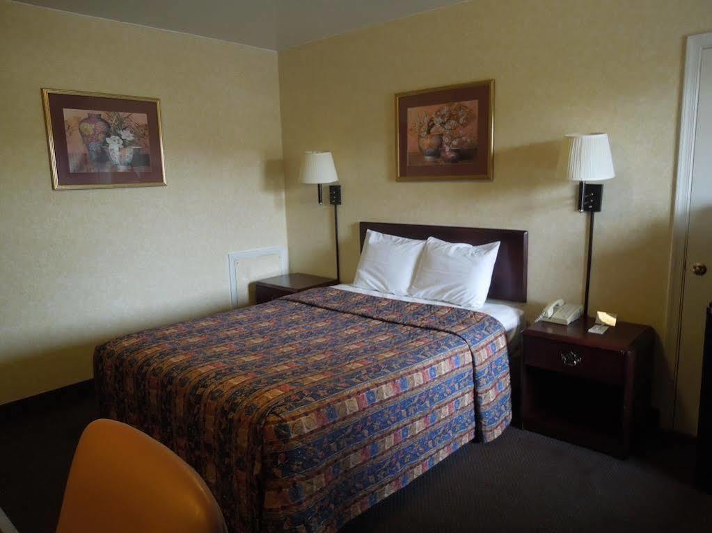 Budget Inn Falls Church Zewnętrze zdjęcie